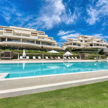3001 Velaya Beachfront Luxury Эстепона