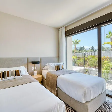 Апартаменты 3001 Velaya Beachfront Luxury *