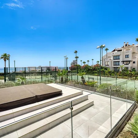 3001 Velaya Beachfront Luxury *