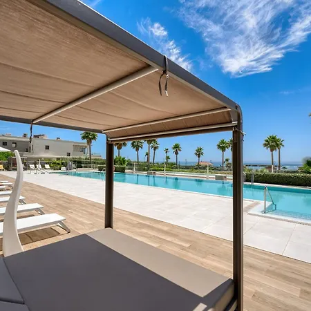 3001 Velaya Beachfront Luxury Apartman