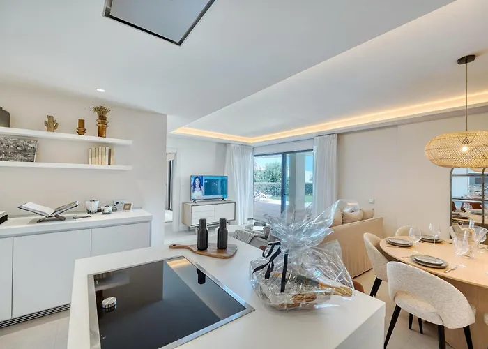 Lägenhet 3001 Velaya Beachfront Luxury