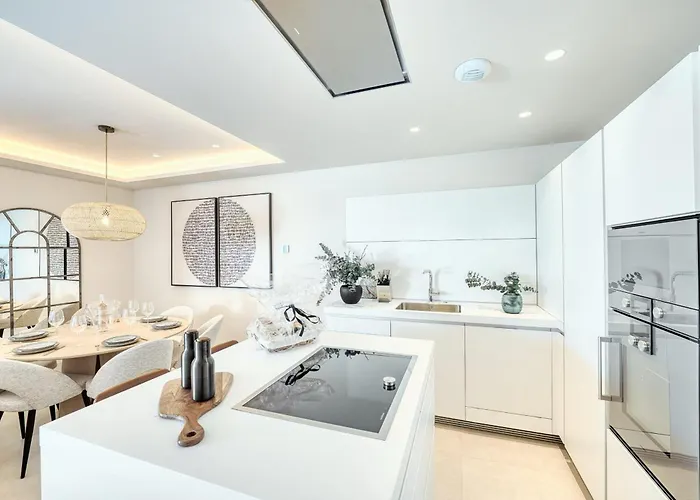 公寓 3001 Velaya Beachfront Luxury 埃斯特波纳